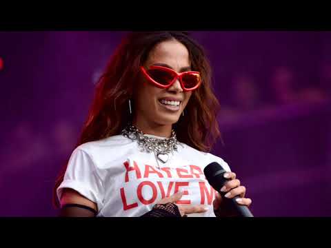 Anitta - Onda Diferente/ Favela Chegou (Live at Rock The Mountain 2024)