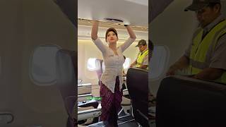 Download lagu Pramugari Cantik Batik Air lagi Sibuk Kerja dalam Pesawat 🥰🥰💪💪 mp3 Download lagu Pramugari Cantik Batik Air lagi Sibuk Kerja dalam Pesawat 🥰🥰💪💪 mp3
