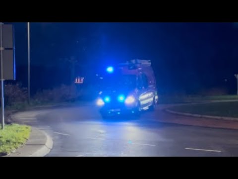 P1 BMD-04 Persoon te Water Urkerweg Tollebeek TS25-6531 en WO25-6511 Met spoed onderweg