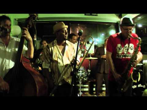 The Shit Shakers & The Shitty Horns "No Cigarettes For You Baby" / Nelly's, Mainz, Sept. 2012