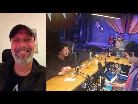 PLATTENSPRUNG Episode 46 - Zu Gast: Martin (Hallenmanager) über Electric Haze