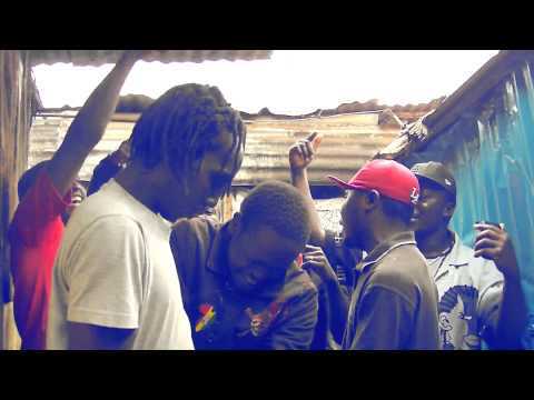 SI LAZIMA Bizzy E Wajalejo & Ngiriyamiti