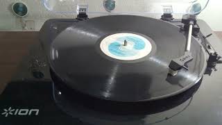 Arrested Development - Mama&#39;s Always On Stage