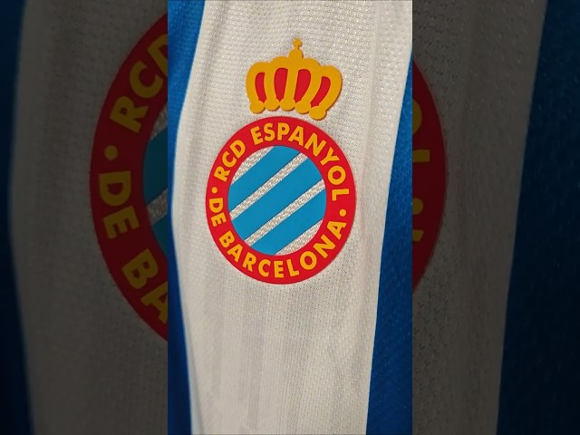 Vídeo relacionado con RCD Espanyol | Braga Polar Azul Escudo, 45x25cm Unisex