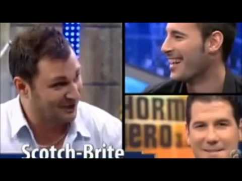 Andy y Lucas show us how NOT to pronounce English words