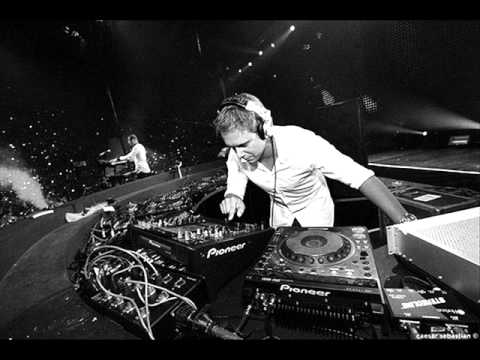 Vast Vision feat. Fisher - Behind Your Smile (Suncatcher Remix)