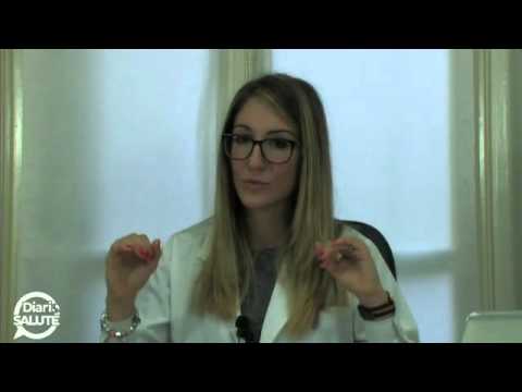 Latte di cocco da lyambliya Formazione del paziente per lanalisi un calla su uova di helminths