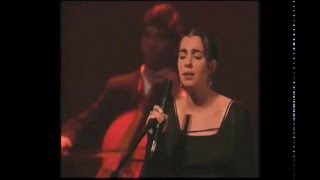 Madredeus - Live in tokyo - Japan &quot;Ajuda&quot;