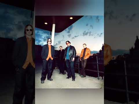 Happoradio - Pohjalta - English subtitles + suomi lyrics