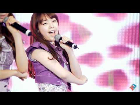 [FANCAM] 111120 3D Korea Film Festival - Girl's Day 'Hug Me Once' (MinahFocus) byPizzaBbang