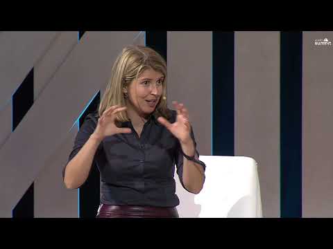 Iana Dimitrova speaking at Web Summit (2021)