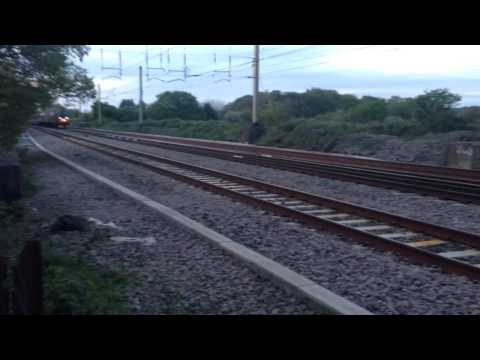 (HD) 37706+47580 pass Balshaw Lane Junction on 5Z00 9th May
