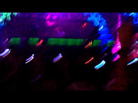 sander van doorn playing zombie nation