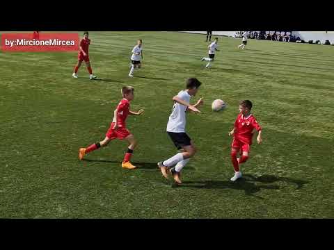 Academia MCR vs FC Dinamo 1948 grup 2010 scor 2-0