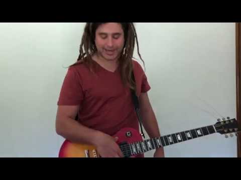 Using the knobs and toggle switch on Les Paul style guitars.