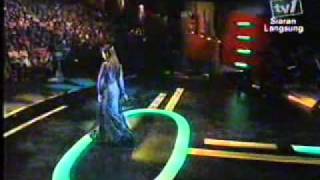 Download lagu Siti Nurhaliza - Hitz Dialah Di Hati mp3