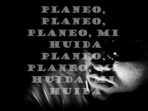 PLANEO MI HUIDA (CON LETRA) - PIPE DIAZ