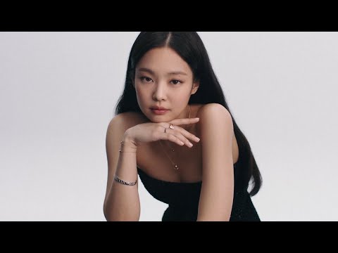 CHANEL COCO CRUSH 2023 Collection featuring JENNIE