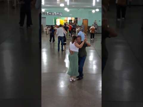 nos idosos de Coronel Vivida no Paraná.Brasil #shotrs #baile #dancarinos