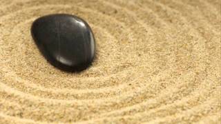 LUIS EDUARDO AUTE  - LABERINTO DE TINIEBLAS - LUIS EDUARDO AUTE - NUDO