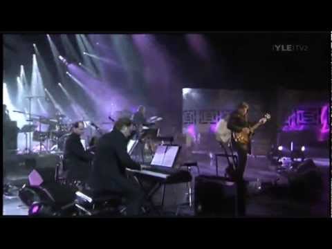 Pentti Hietanen - Oli Kuu Oli Ilta (Tintarella di Luna)