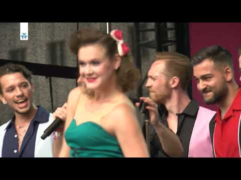 Musical Ku'damm 56 live am Brandenburger Tor | CSD Berlin 2022