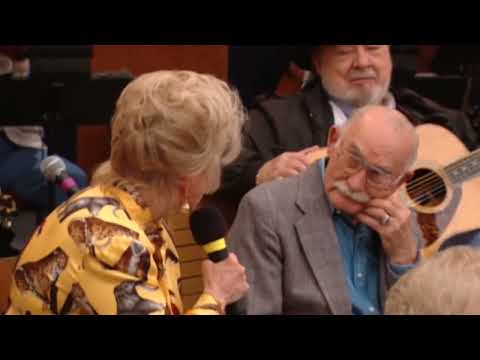 Margo Smith - He Taught Me How To Yodel - LIVE • Country's Family Reunion