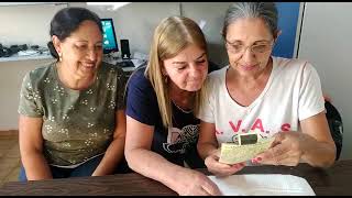 Ganhadora da Rifa do Jogo de Toalha de Banho A.V.A.S 2023