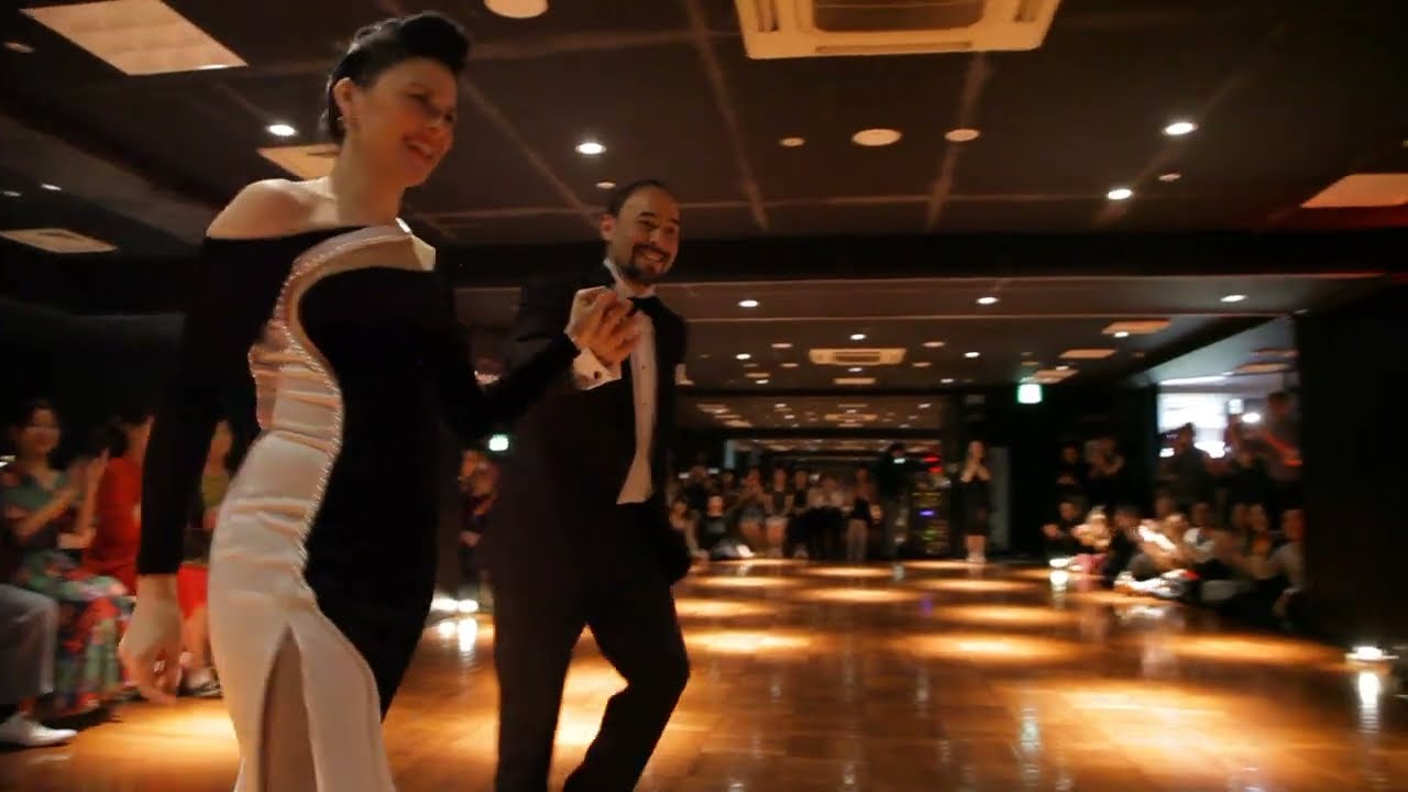 Video thumbnail for Daniel Nacucchio y Cristina Sosa “Nada”＠La Milonga "El Arrabal Osaka, Japan" Noviembre 2023
