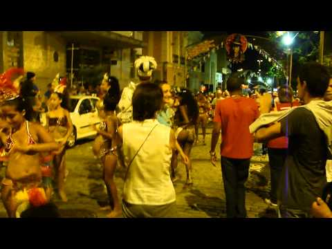 Unidos do Morro do Céu 2011 - Praça XV de novembro.MP4