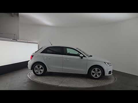 Audi A1 1.0 TFSI Auto - Image 2