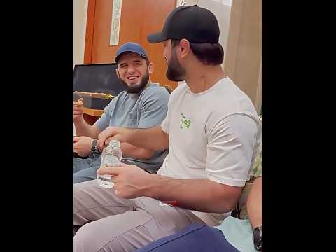 Islam Makhachev Pranks Zubaira With Chili Bites 🌶️😂 #ufc #mma #islammakhachev