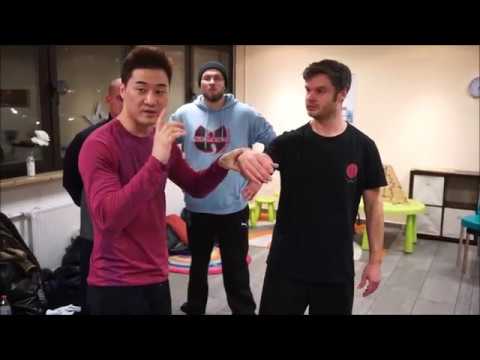 Use your pelvis and connect (small group lesson) - DK Yoo