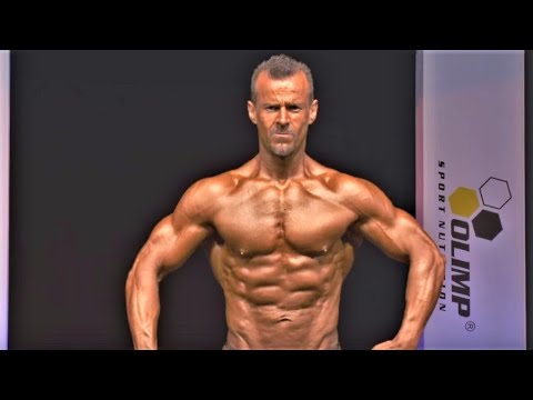 Giorgos Tzilopoulos (GRE), WFF Universe 2011