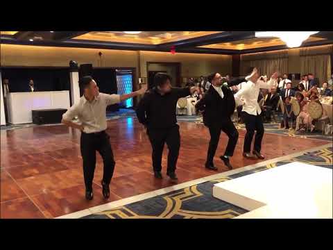 Groomsmen Indian Wedding Dance Choreography - Aankh Marey & Morni Banke