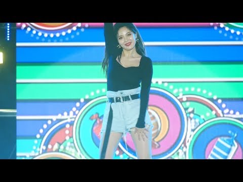 180601 현아(HyunA) 부산 환경사랑음악회 - Bubble Pop!(버블팝)직캠(fancam)