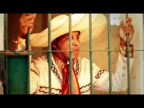 Prisionero de tus brazos