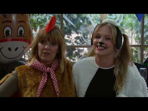 Vanessa and Suzy/Mary Goskirk - Emmerdale 4th August 2022 PART 1