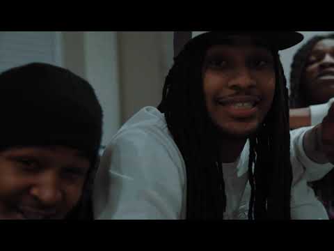 Tayski x Fendo x Solo x Tay Capone - Trenches