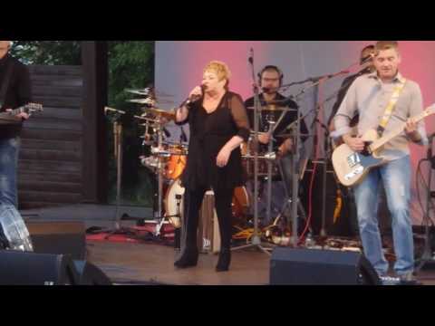 Věra Špinarová-Valečov-10.6.2016-Má máma říká