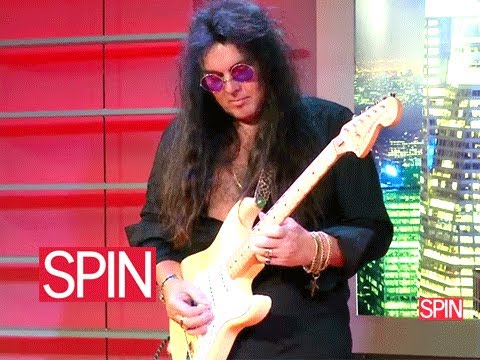 How to Shred With Guitar God Yngwie Malmsteen