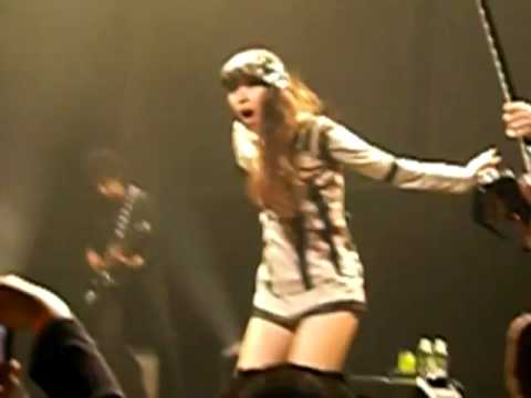 Belanova - Rosa Pastel (Live @ Club Nokia)
