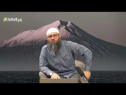 Da li je čovjeku grijeh ako klanja u džamiji gdje su spojeni safovi? - Elvedin Pezić