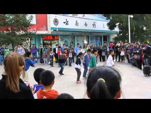 Kunming - psy flash mob