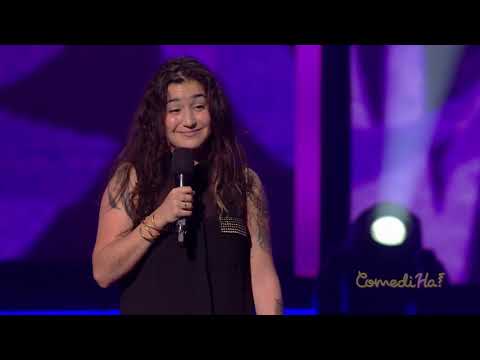 MARIANA MAZZA loses her driver's license \\ Big Laugh 2013