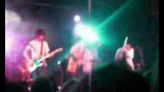 Larrikin Love - Happy As Annie