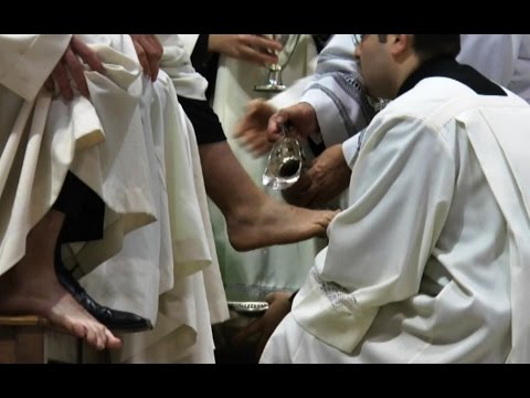 Articolazioni del ginocchio prurito Benda a forma di croce sul ginocchio