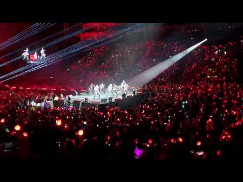 200228 SuperM We Are The Future Live in London - Super Car