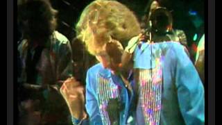 johnny hallyday.... derriere l amour. ( 1976 ) video + paroles