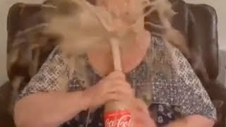 Download lagu coca cola espuma (meme) mp3